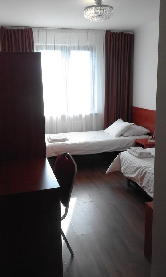 Hotel Zacisze Ulan Esterno foto
